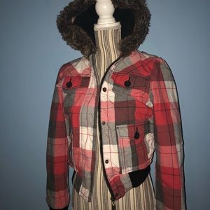 🍁Plaid coat with faux fur trim🍁